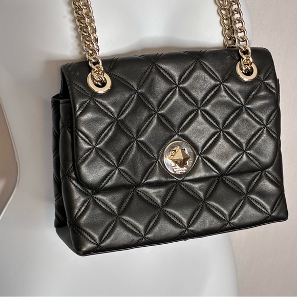 Kate Spade Black Quilted Shoulder Bag with Gold Chain - Picture 3 of 6